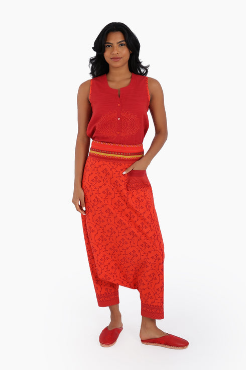 Belt in multi colors with metal sequins